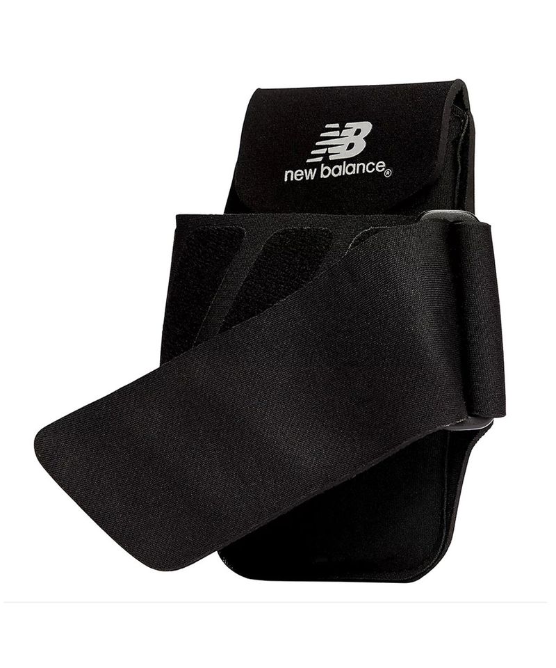 Banda-New-Balance-Media-Arm-Band-Running-Unisex-Black-N3P060001-1