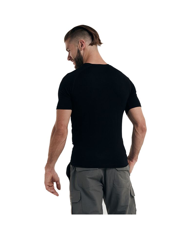 Remera-Manga-Corta-Termica-Alaska-Saukan-Bamboo-Eco-Series-Hombre-Negro-AH3104-100-3