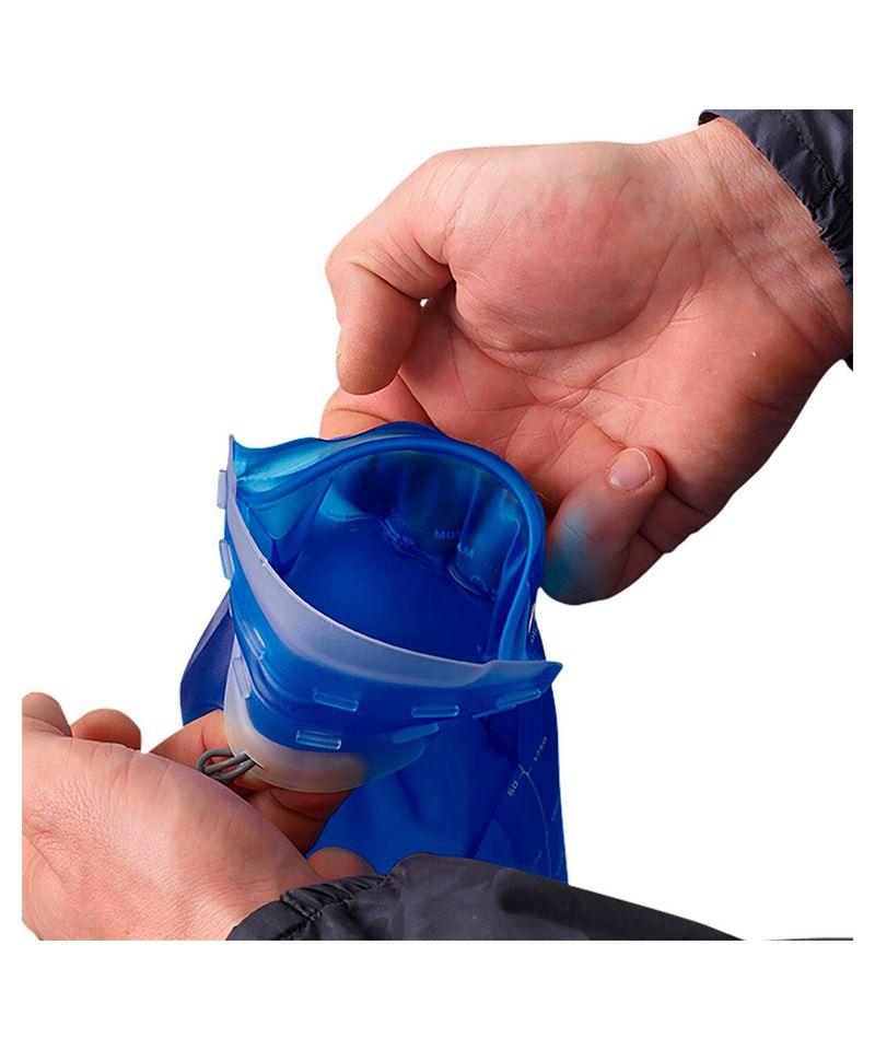 Bolsa-de-Hidratacion-Salomon-Soft-Reservoir-2L-Sin-PFC-Running-Clear-Blue-SA19163-3