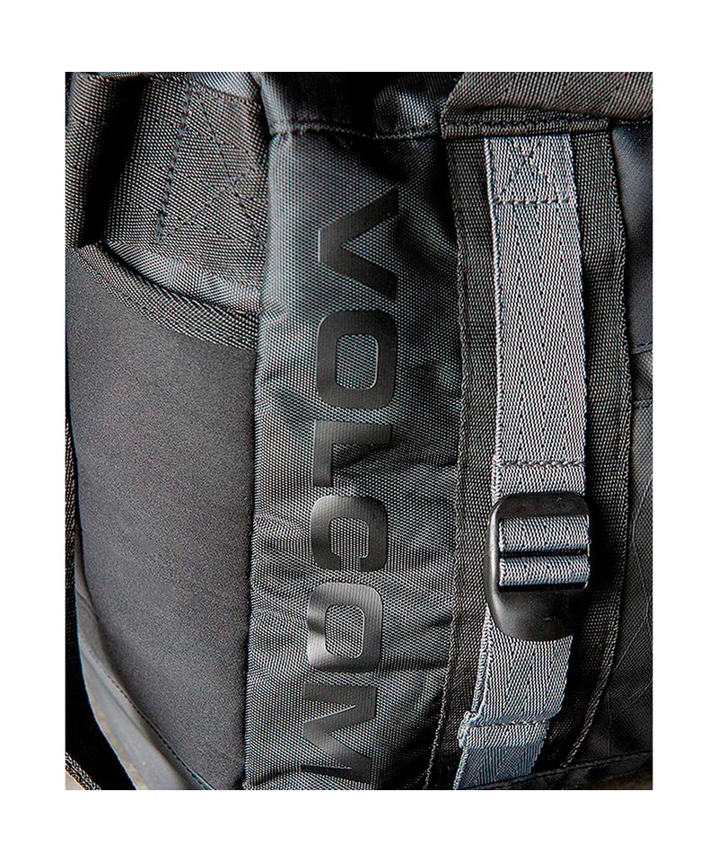 Bolso-Volcom-Bag-Duffle-43L-Entrenamiento-Viajero-Gym-Black-05511-L2-3