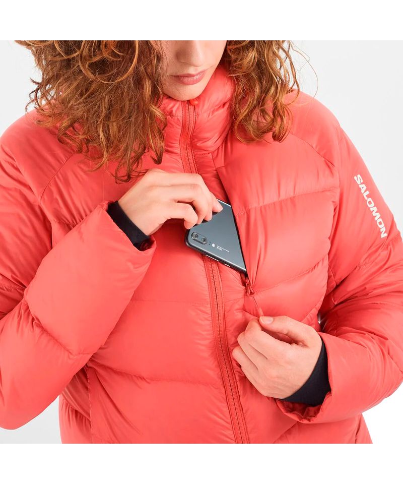 Campera-Salomon-Outline-Down-Hooded-Pluma-Invierno-Mujer-Mineral-Red-Faded-Rose-C21080-3