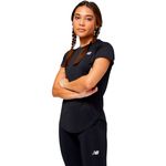 Remera-Manga-Corta-New-Balance-Accelerate-Running-Training-Mujer-Black-WT23222-BK