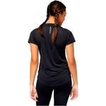 Remera-Manga-Corta-New-Balance-Accelerate-Running-Training-Mujer-Black-WT23222-BK-2