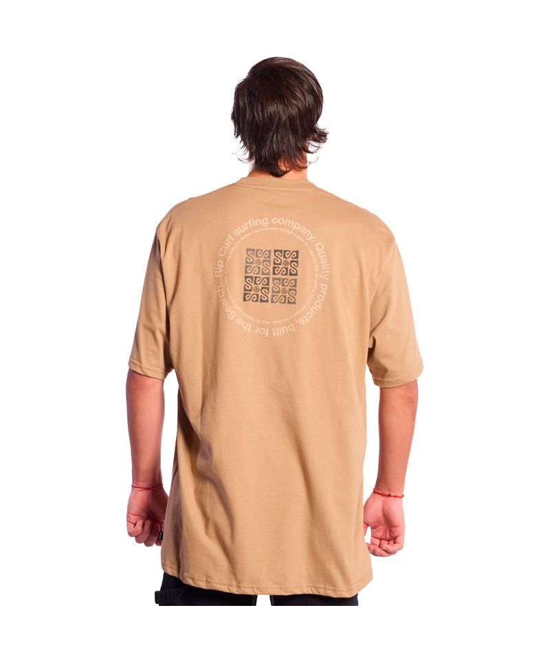 Remera-Manga-Corta-Rip-Curl-Big-Block-Search-Rubix-Urbano-Hombre-Sand-Dune-03775-MA-2