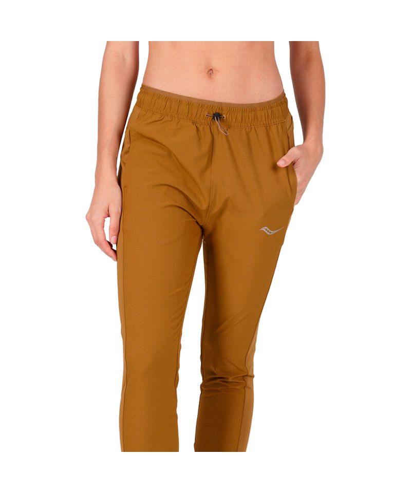 Pantalon-Deportivo-Saucony-Boston-Woven-Running-Mujer-Camel-33219448-013-1