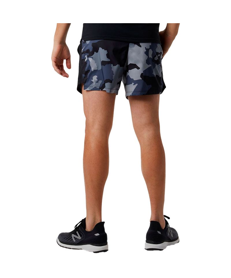 Short-New-Balance-Printed-Accelerate-5-Inch-Running-Hombre-Camuflado-Gris-MS23229-THN-3