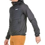 Campera--8000-Masare-Hibrida-Trekking-Urbano-Hombre-Black-MASARE-005-1