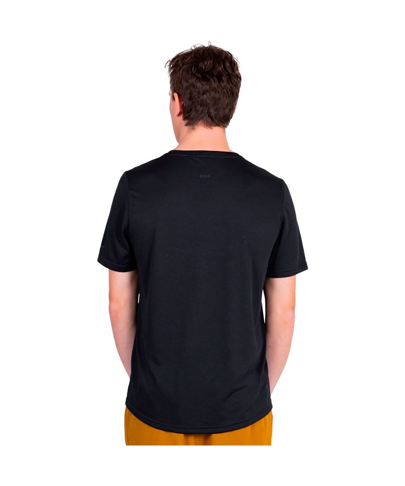 Remera-Manga-Corta-Stopwatch-Graphic-Running-Hombre-Black-11119146-105-5.jpg