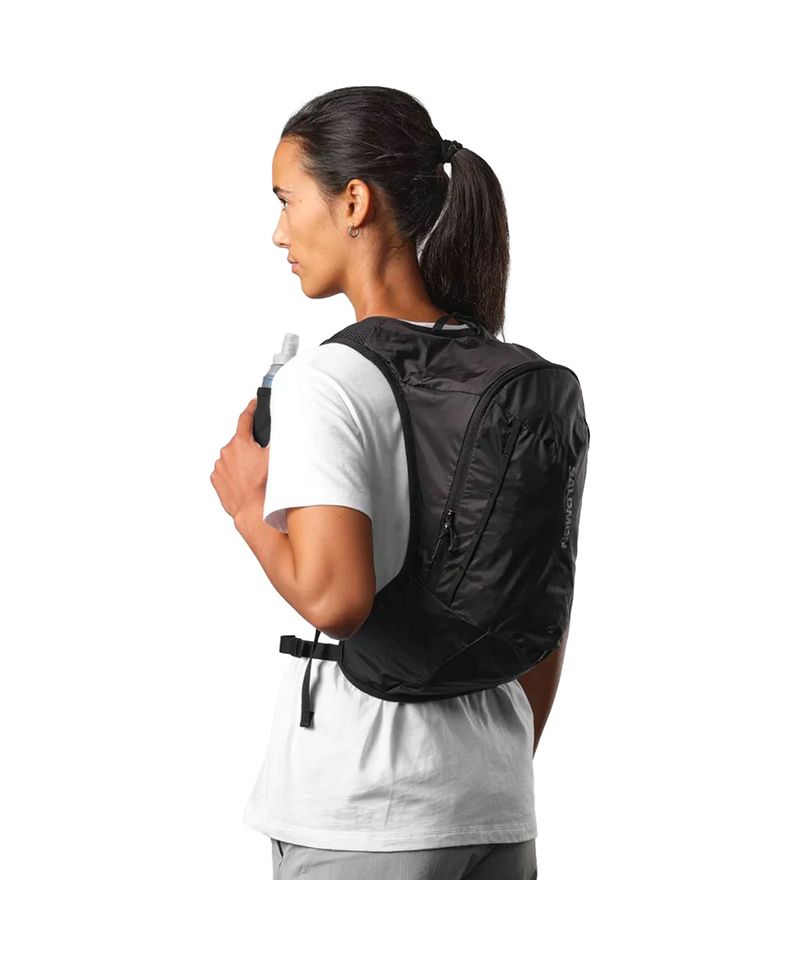 Mochila-Salomon-Cross-12L-Trail-Running-Ciclismo-Unisex-Black-C21857-1.jpg
