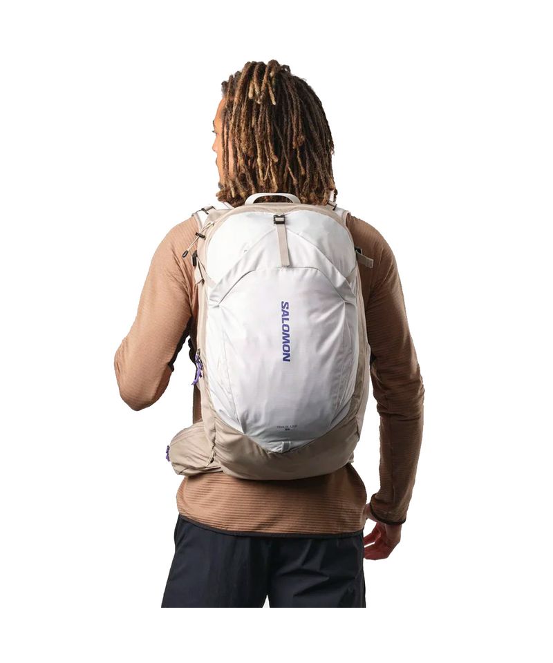 Mochila-Salomon-TrailBlazer-30L-Trekking-Urbano-Unisex-Vintage-Khaki-Glacier-C21834-2.jpg