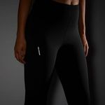 Calza-Deportiva-Salomon-Shakeout-Core-Tights-28-Running-Mujer-Deep-Black-C24269-5
