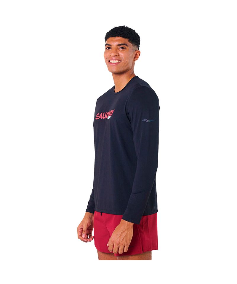 Remera-Manga-Larga-Saucony-Stopwatch-Graphic-Running-Hombre-Black-37121379-105-1