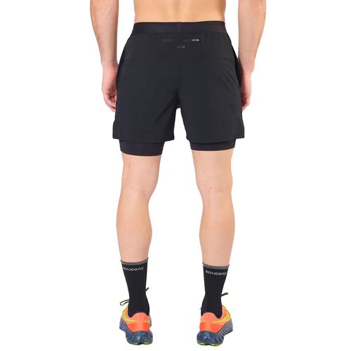 Short Saucony Outpace 7 2 en 1 Hombre