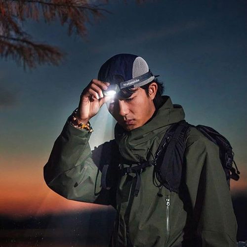 Linterna Naturehike Frontal Recargable IP65 200 Lúmens